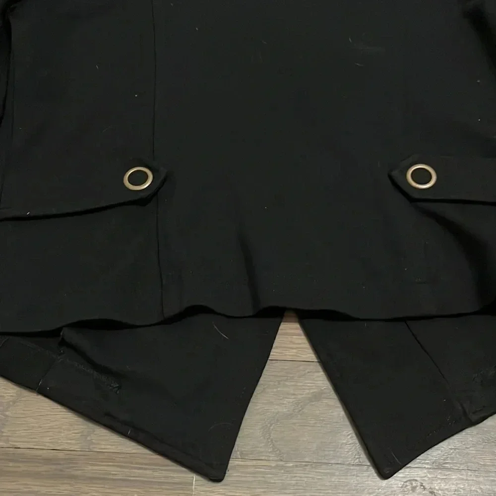 CABI Cropped Button Up Jacket. Shoulder pads. Black small